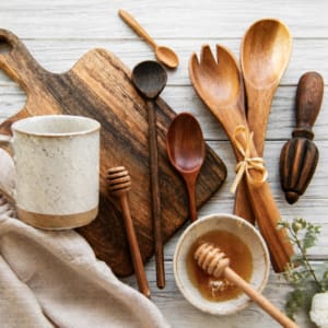 Kitchen & Dining